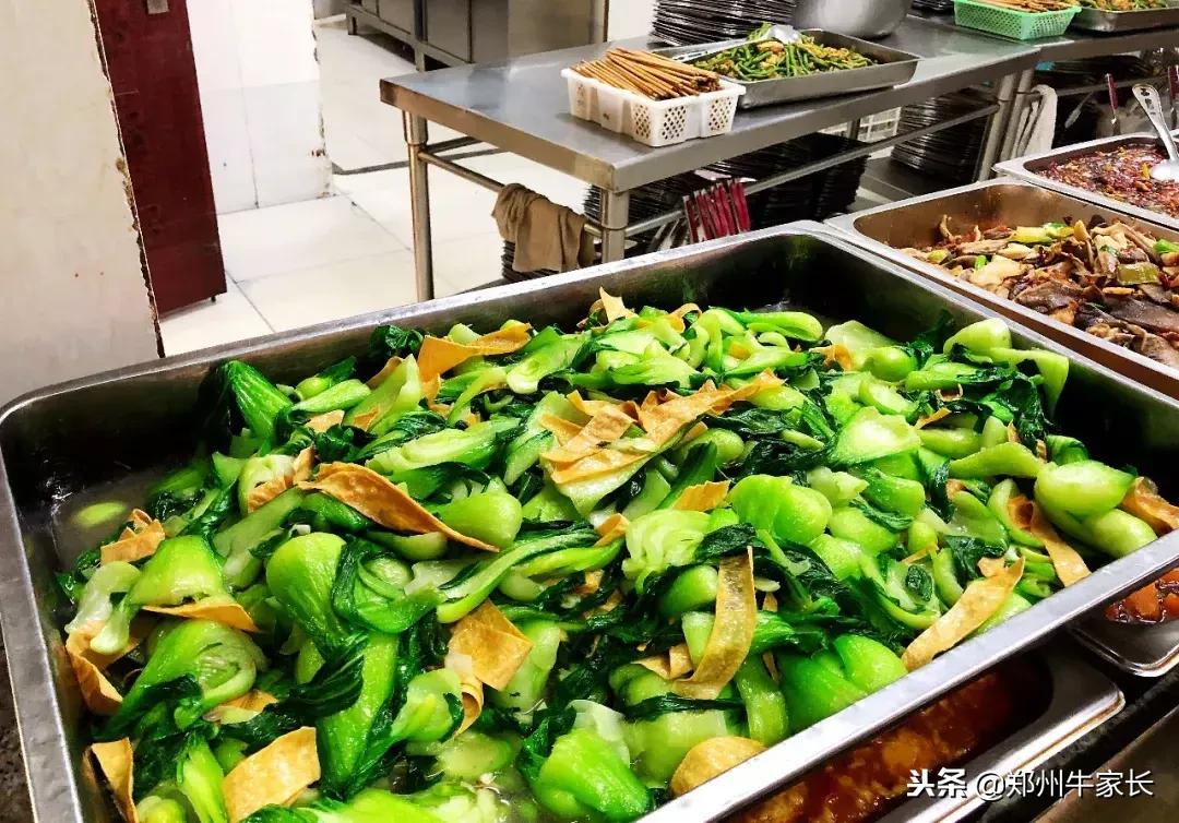 郑州市2023中招第一名考多少,2018年郑州中招学校排名