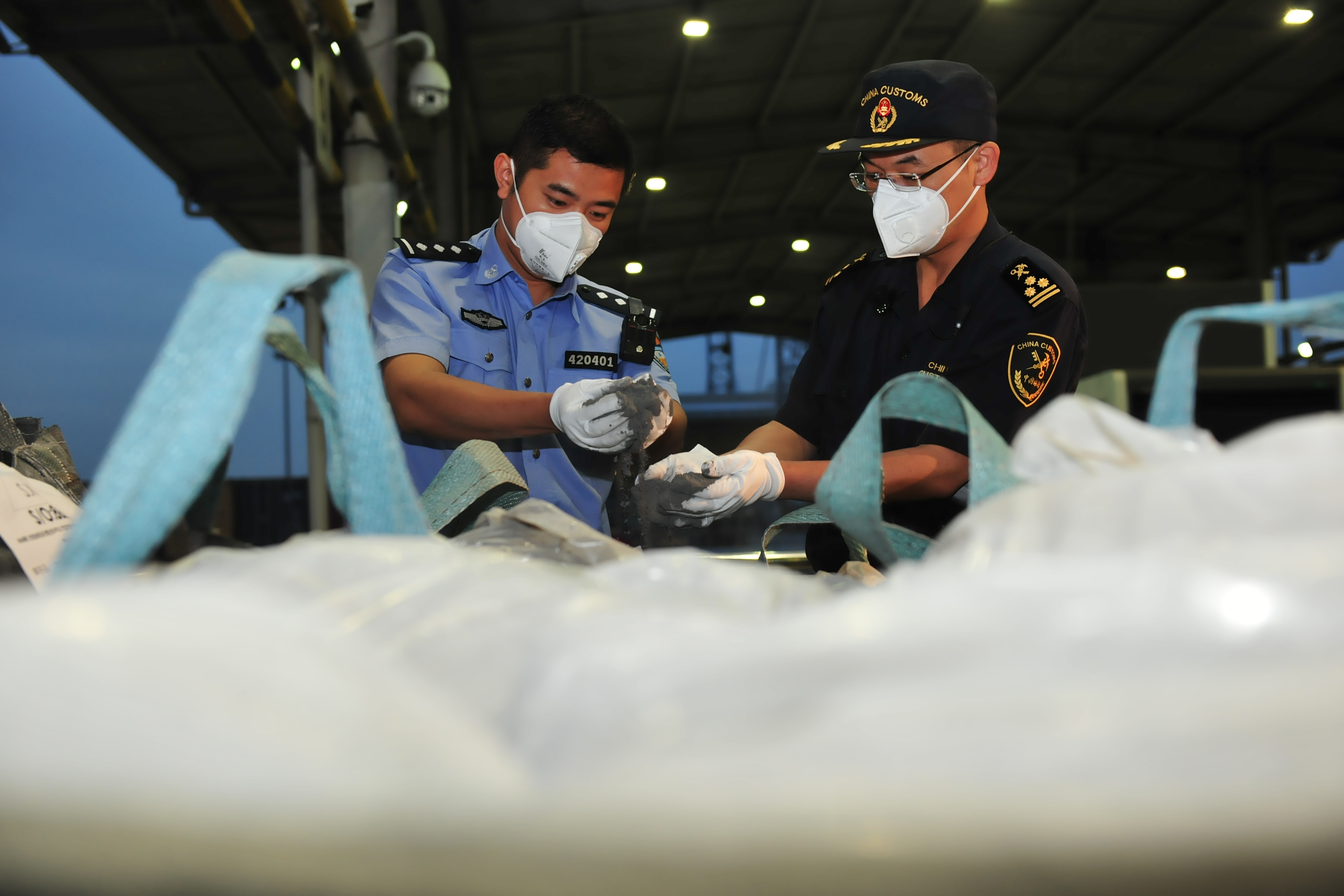 青岛海关缉私最新消息公布,海关十大打私案例