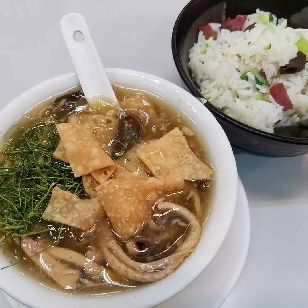 香港蛇王蛇羹 (广州蛇羹做法)