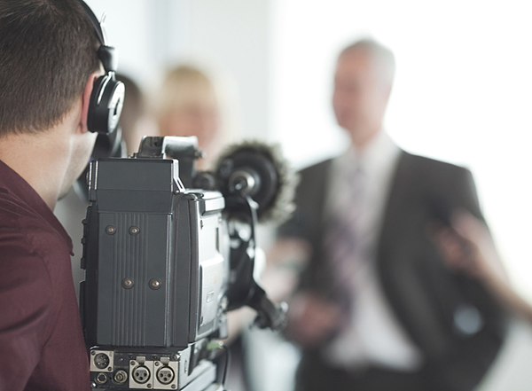 摩羯座：给我一个章，我可以盖到天荒地老