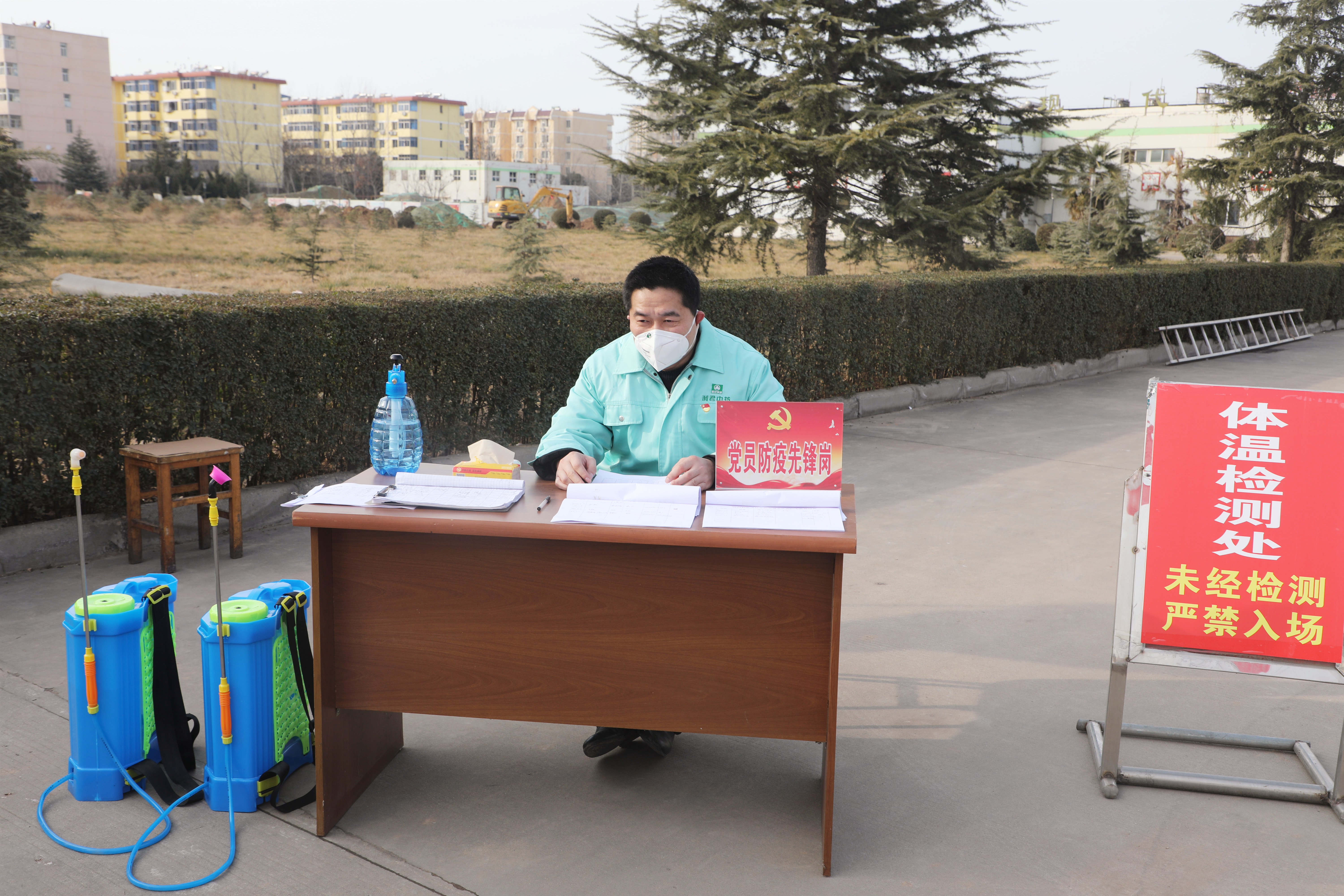 利君辛夷抑菌膏,利君清热解毒口服液