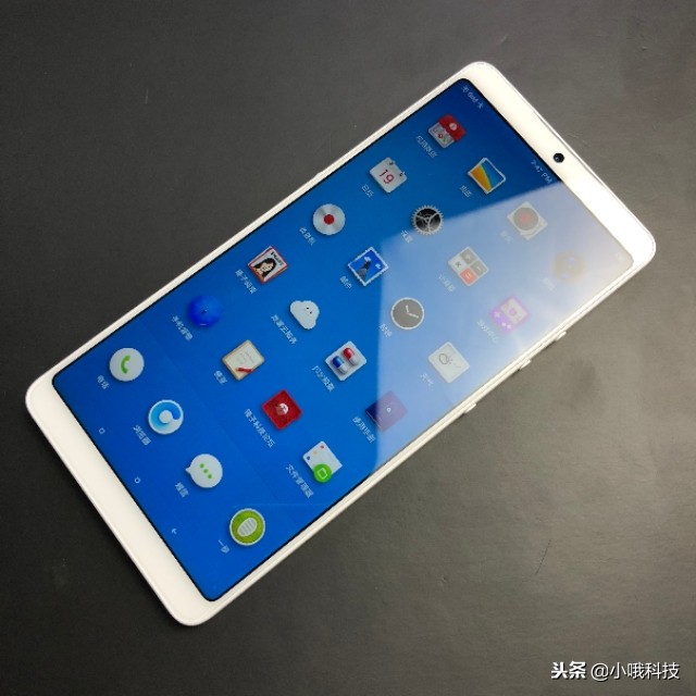 春季手机市场迎来新机发布潮,新年换台新手机