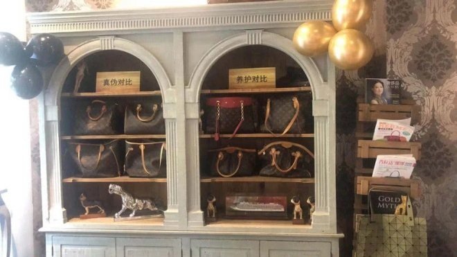 拿lv限量款包包送人,拿lv包包出门