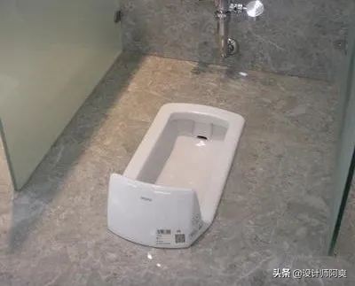 马桶和蹲厕哪个好,蹲厕好还是坐便器好