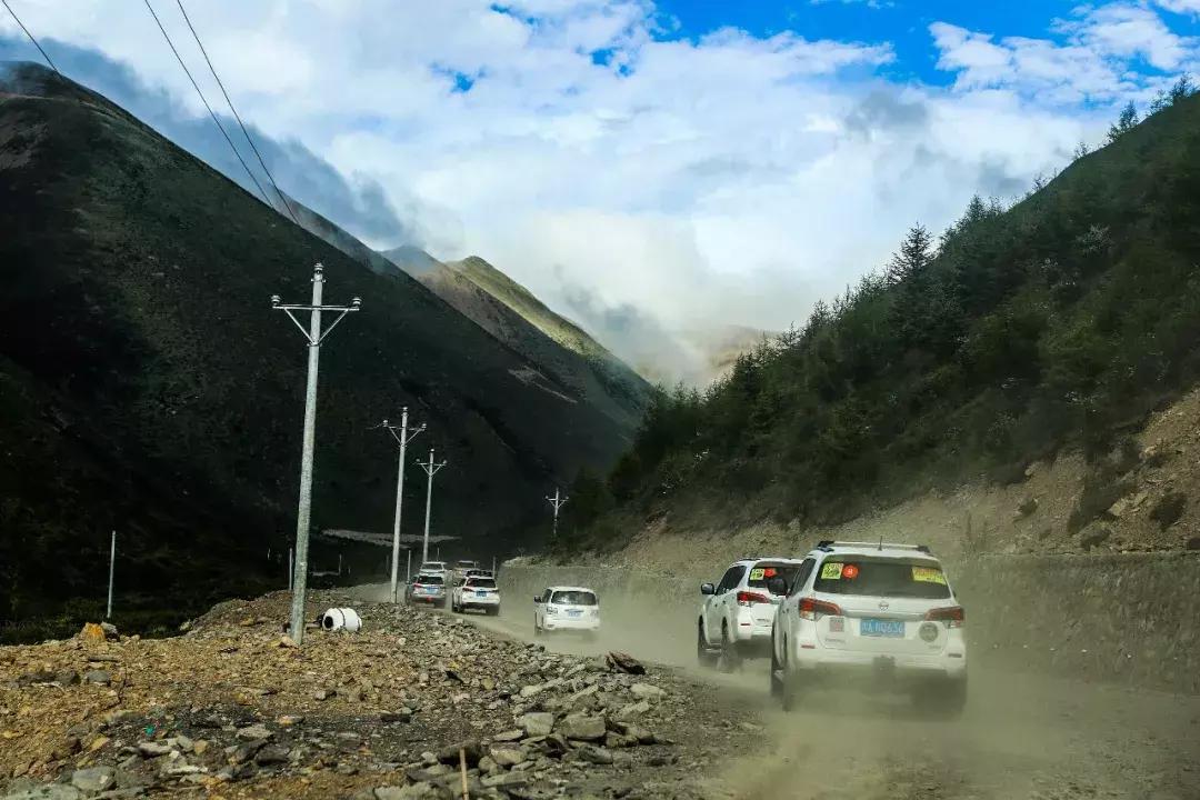 2.5l排量车还值得买吗,2.0t8at的都有哪些硬派越野