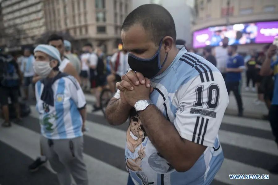 ad10s,澶8鍒嗛挓鎶ラ亾椹媺澶氱撼