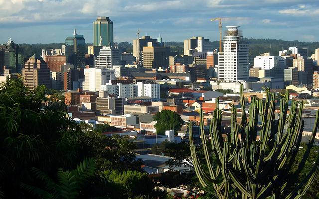 津巴布韦人为什么爱喝止咳糖浆,津巴布韦的少年都迷上了止咳糖浆