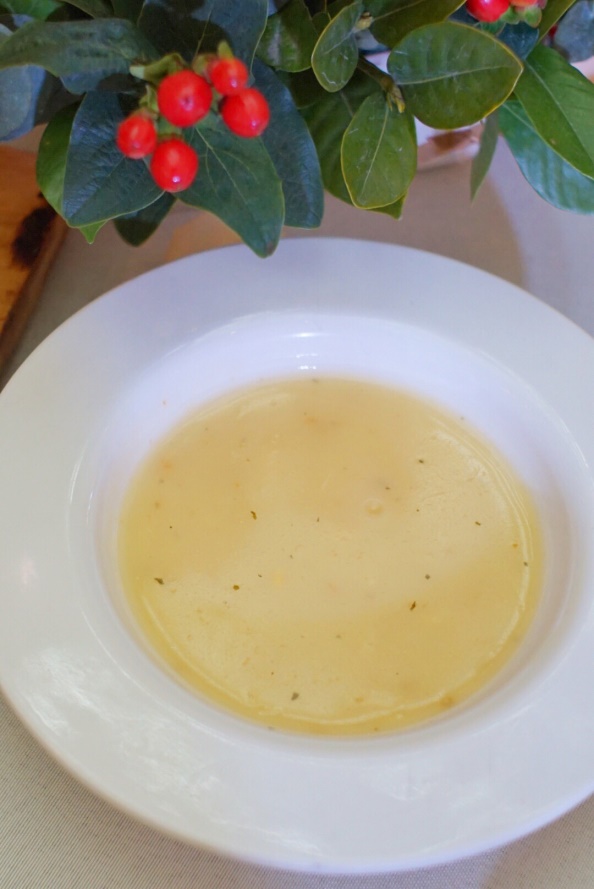 福牛年聚豪客来，厚切牛排加上瀑布芝士，美味翻倍