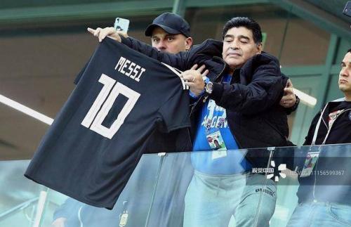 阿根廷准备为马拉多纳举行国葬,马拉多纳阿根廷国葬