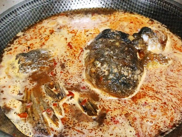 家常鱼头炖豆腐做法大全,鱼头炖豆腐的家常做法有哪些窍门