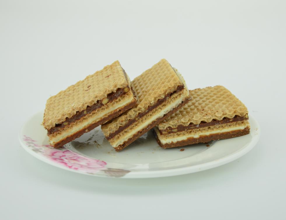 威化和曲奇饼干的区别,威化曲奇饼