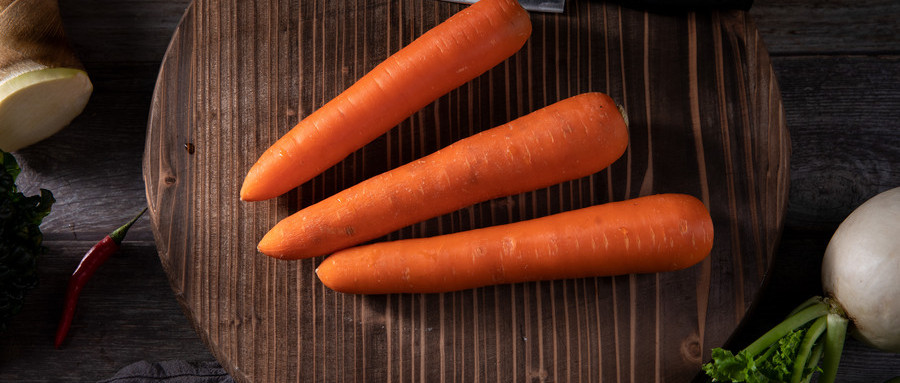 胡萝卜和胡萝卜叶子营养价值,胡萝卜有维他命吗