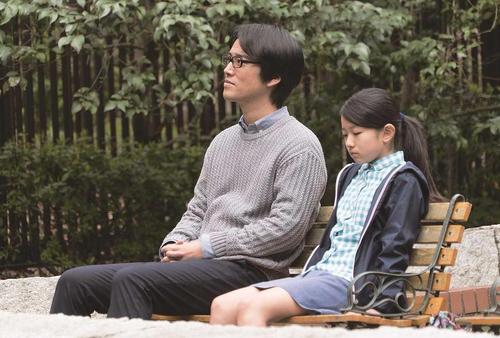 孩子自虐倾向是怎么回事,孩子自虐行为家长怎么教育