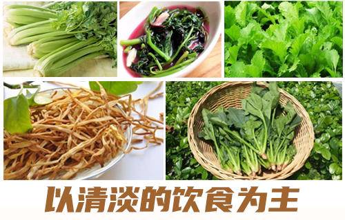 饮食清淡头发还出油,脸上出油严重头发油得快