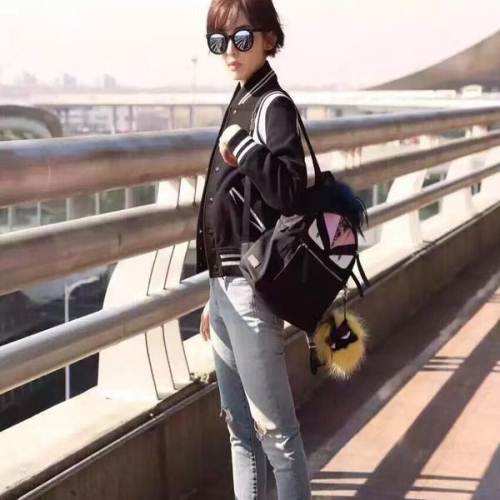 奢侈品大牌有哪些好看又好搭配双肩包？C4N搭配干货！