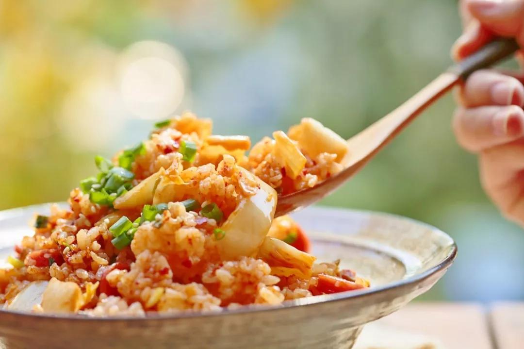 辣白菜怎么做去掉生白菜味,自制辣白菜简单做法不用糯米粉