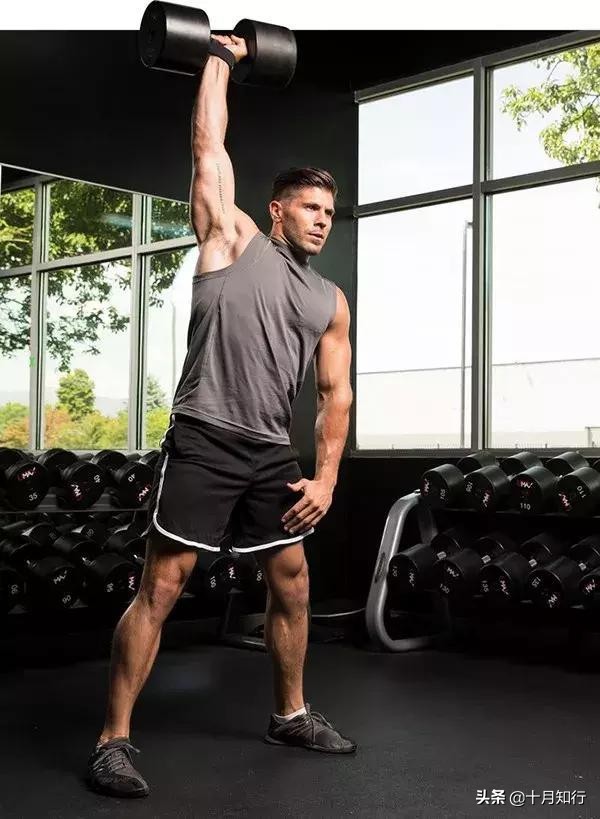 哑铃训练动作练全身详细,哑铃训练动作练全身大全