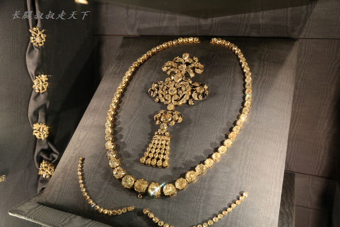 丹麦女王的黄金王冠,丹麦黄金王冠