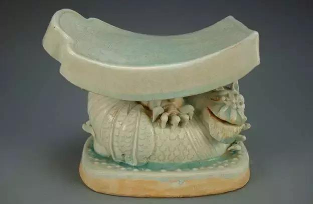 古代经典瓷枕,一枕清凉入梦来阅读