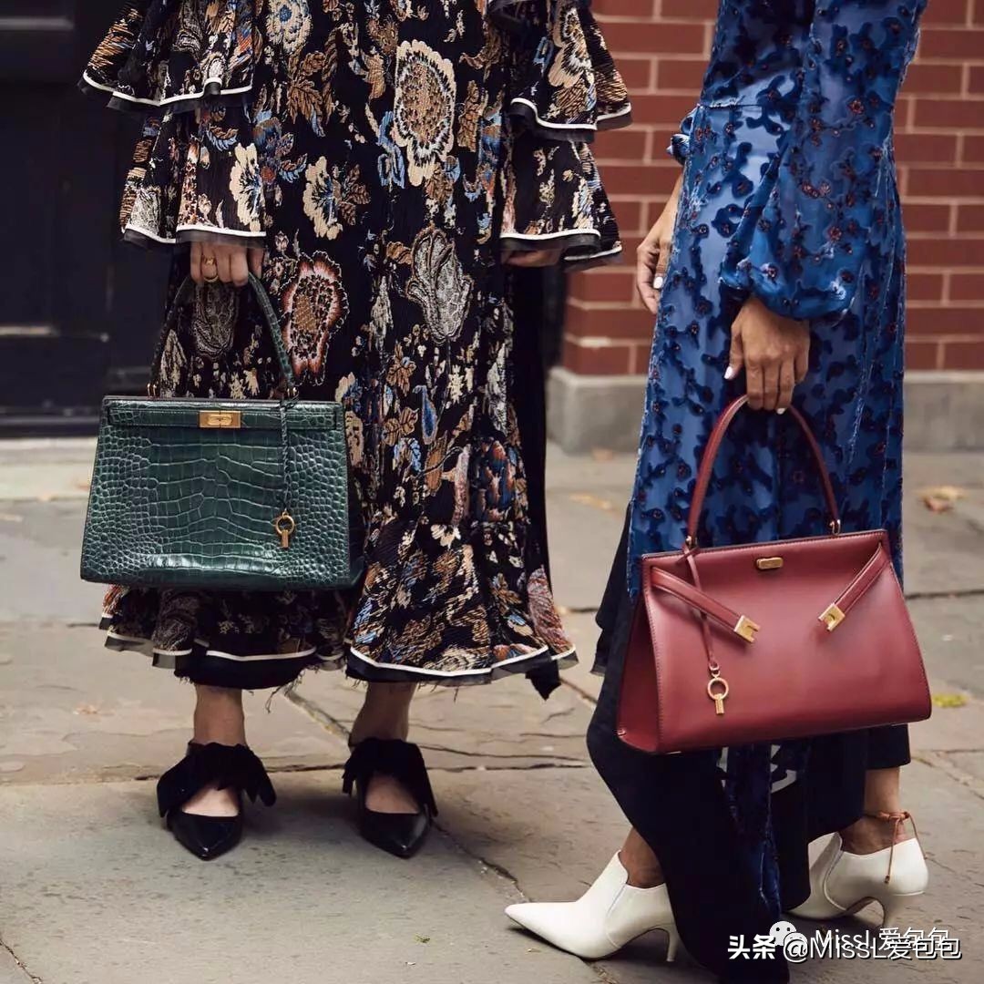 母亲节买束鲜花送妈妈,母亲节送妈妈一个皮包