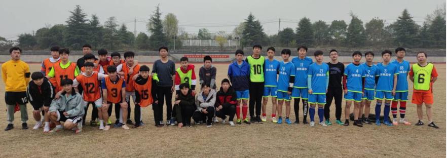 激情澎湃的校园足球,鄂州市秋林高中体艺节