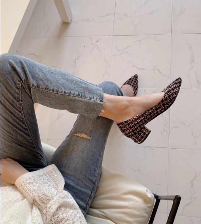 时尚高品质大码女鞋,平价大码女鞋40-43码鞋夏季洋气