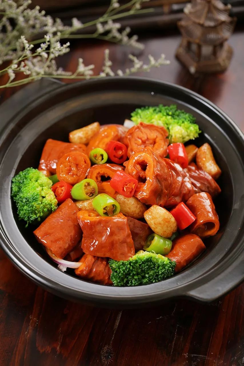 中国最好吃的猪肉排名前十名,猪肉哪个部位煮着吃最好吃