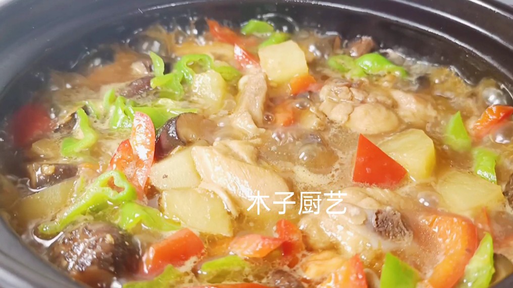 大厨教你做黄焖鸡不用下馆子,大厨教你做黄焖鸡学会不用下馆子