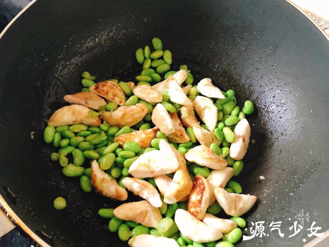 为了吃上这道菜，手都快剥烂了