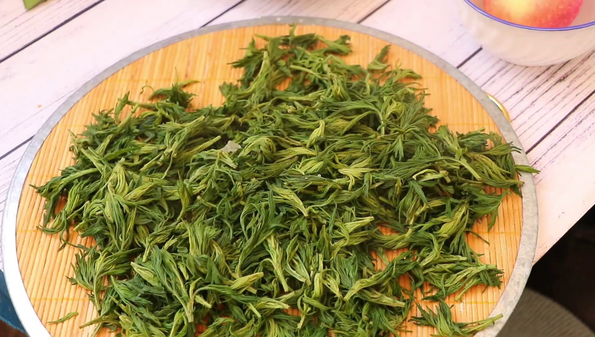 艾叶茶制作配方,艾叶头怎么做成艾叶茶