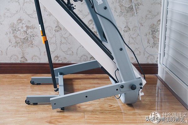 减肥跑步机新款,舒华跑步机和佑美跑步机哪一个好