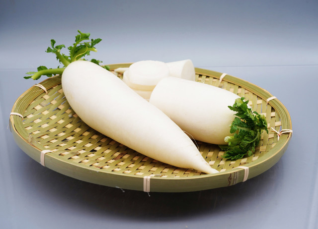 白萝卜根部分叉原因及防治方法