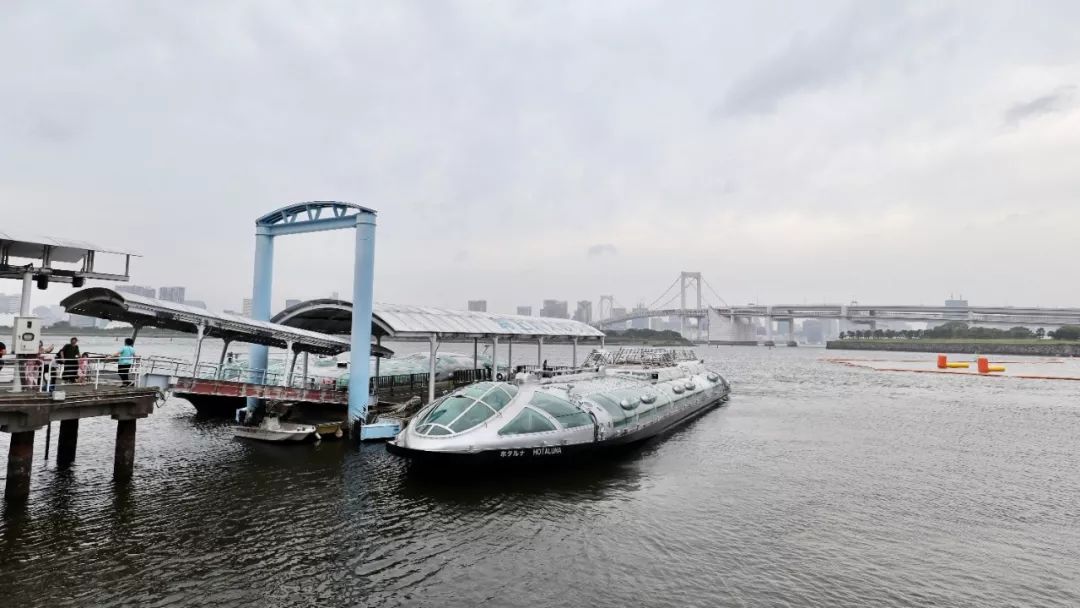 丰田花数亿造乐园!免费玩!还帮帮竞争对手宣传!图什么?