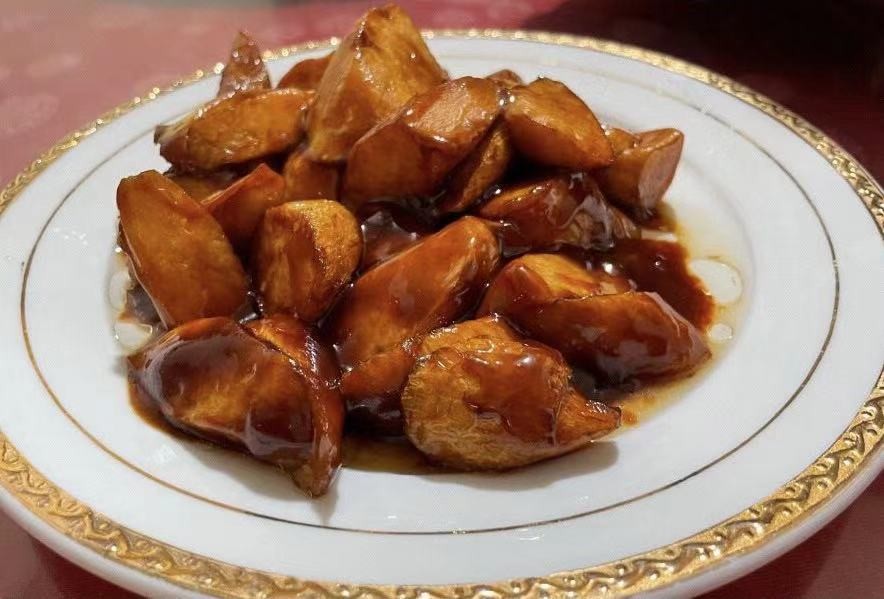 上海松江小镇上的非遗羊肉馆，开了25年还用土法烹制，美味又平价