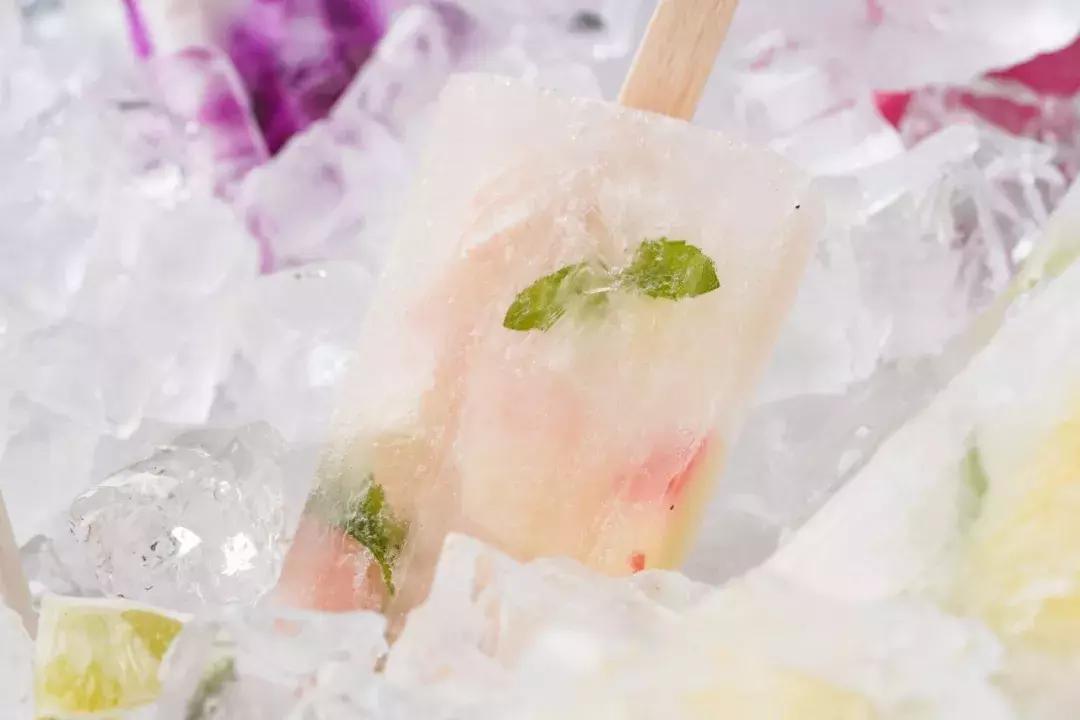 如何在家自制奶油冰棍,自制冰棍手工制作