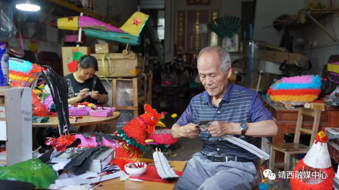 靖西中秋节花灯拉兔子,靖西中秋花灯叫什么