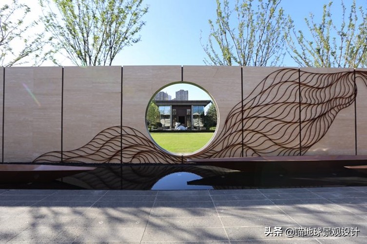 景墙圆形造型价格,简洁欧式庭院景观墙设计