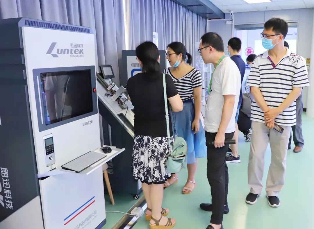 集成电路设计技术培训学校,国科大集成电路研修班学员