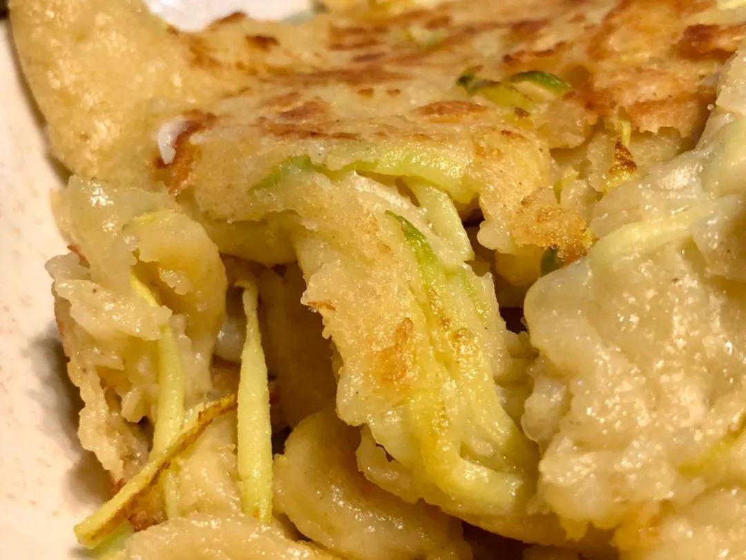 三文鱼和帝王鲶哪个好,三文鱼和帝王鲑刺身哪个好吃