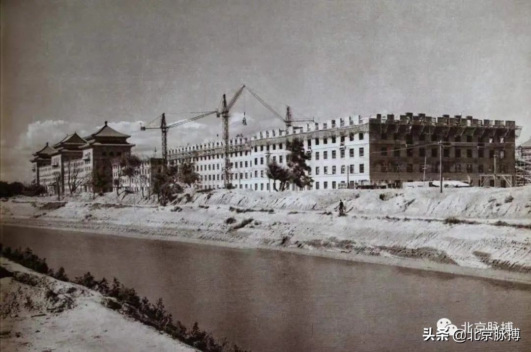 记忆中的北京绘画,这些画最能还原真实的老北京