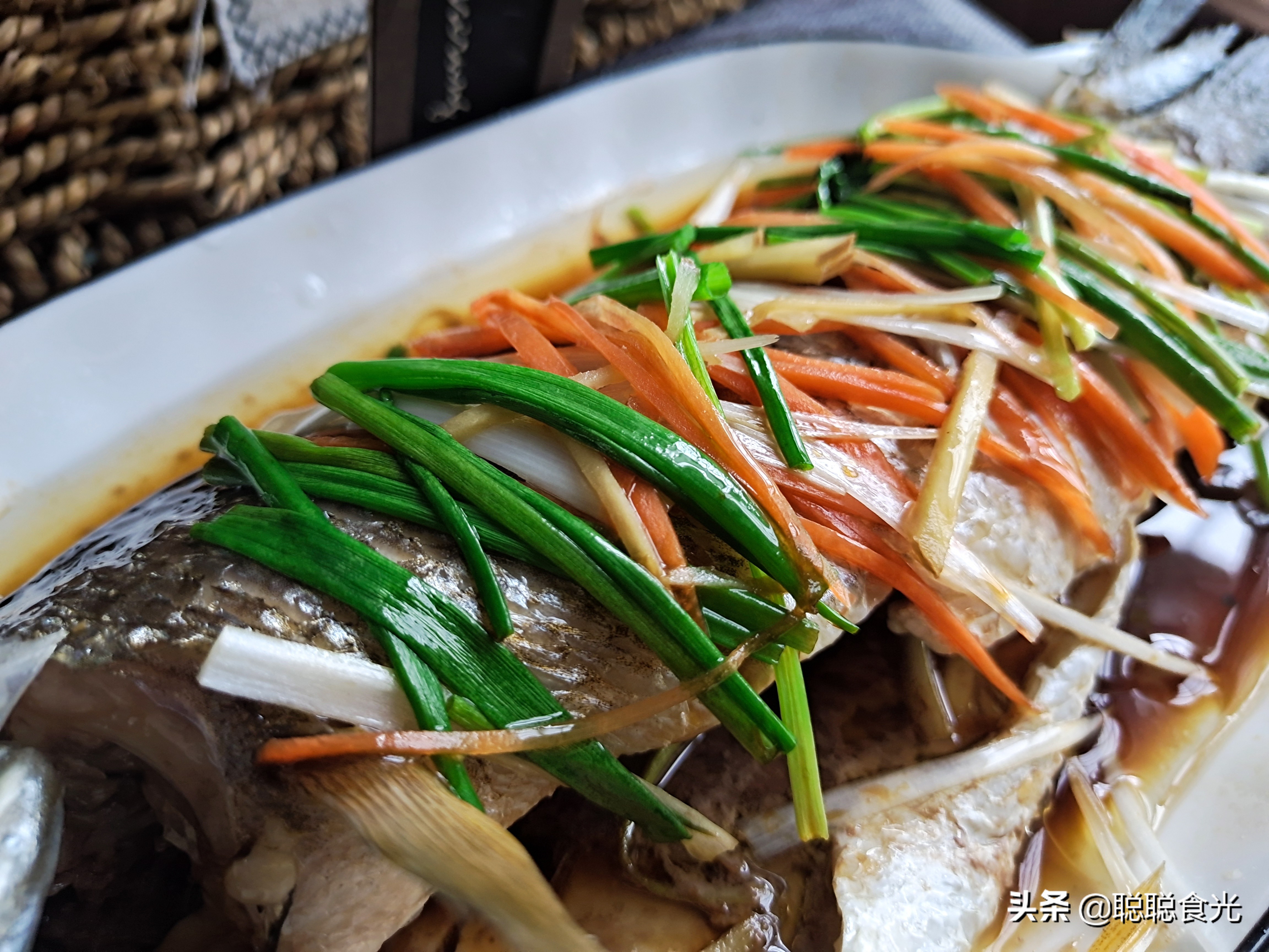 没有料酒和蒸鱼豉油怎样做清蒸鱼,清蒸鱼什么时候放蒸鱼豉油