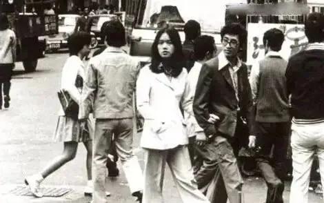 1983年的五块钱能值多少,1981年一块钱相当于多少钱