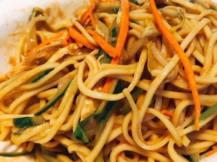 煮面条之后直接过冷水吗,煮面条水开了先放肉还是先放粉