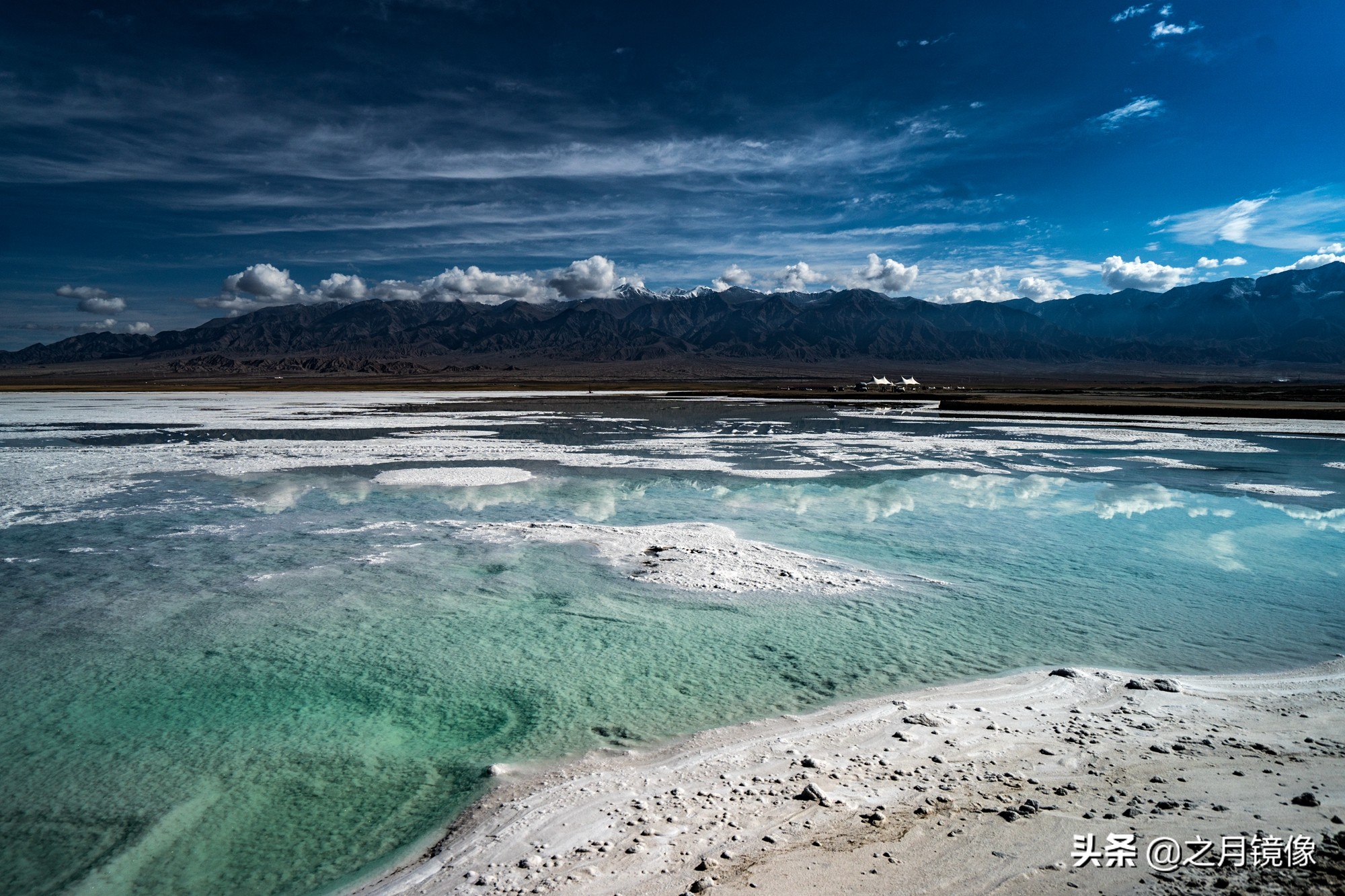 大柴达木湖和大柴旦翡翠湖,大柴旦翡翠湖在柴达木盆地