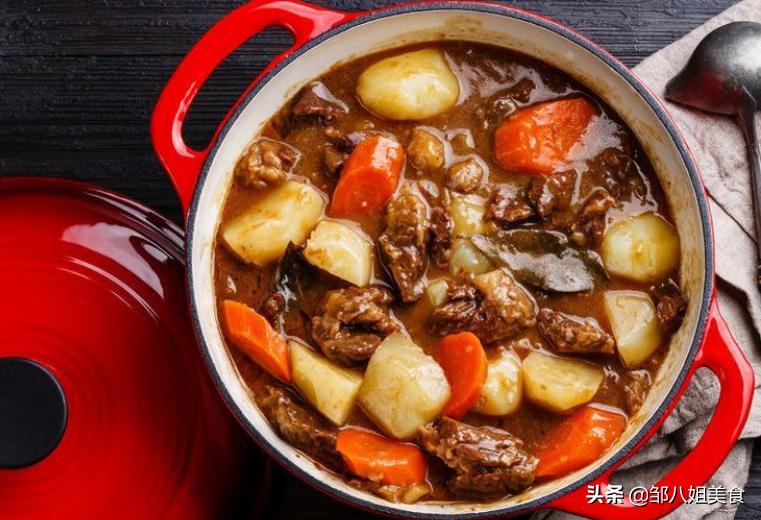 牛肉炖不烂是怎么回事？原因有三点，教你正确做法，牛肉又软又​香