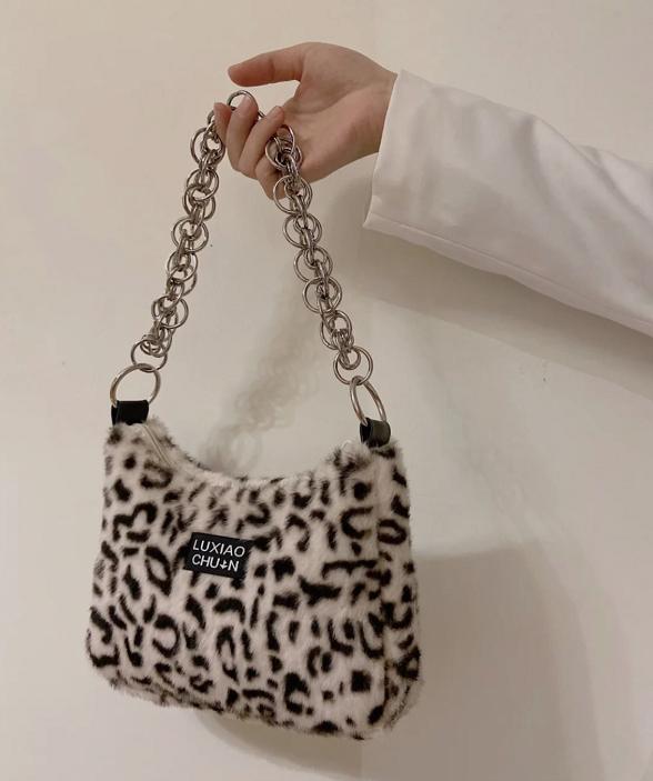 冬季必买的3款包包太时髦了,今年秋冬流行什么包包款式好看