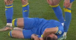 中超红牌罚下外援,中超外援踢人红牌