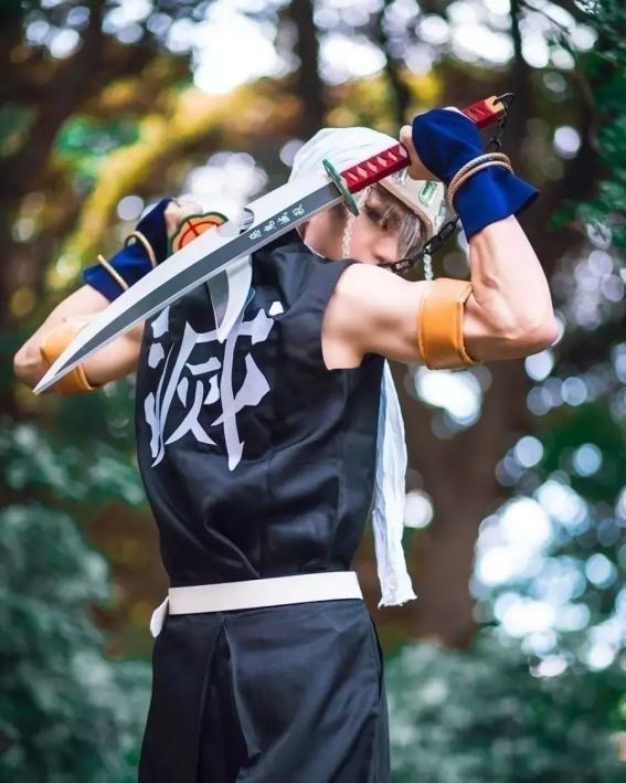 微潮色染发颜色推荐,恶魔紫色