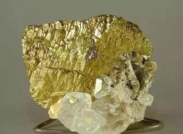 中国各省代表性奇石,中国各省的珍稀宝石