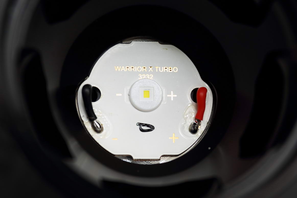 千米金箍棒OLIGHTWARRIOR武士XTurbo评测超级远射桶评测